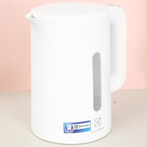 Bình đun siêu tốc Electrolux 1.7 lít E2EK1-100W 0