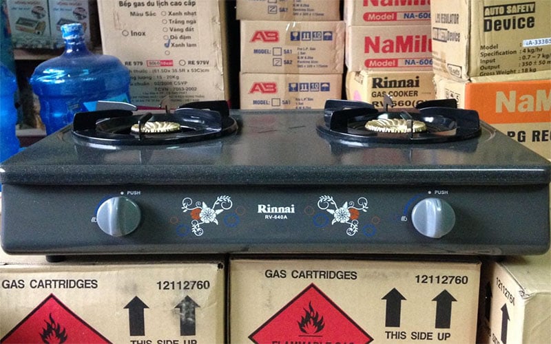 Bếp gas dương đôi Rinnai RV-640A(GF) - Hàng chính hãng