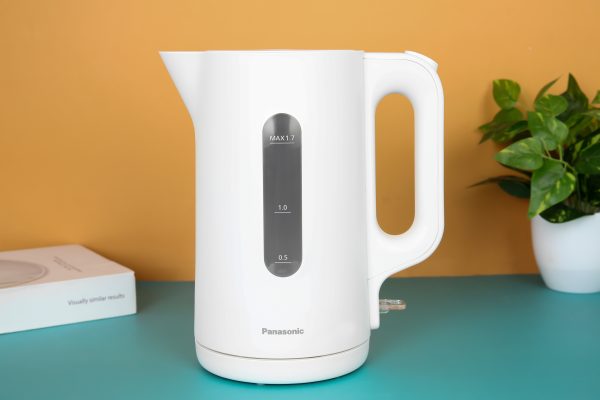 Bình đun siêu tốc Panasonic 1.7 lít NC-K101WRA 1