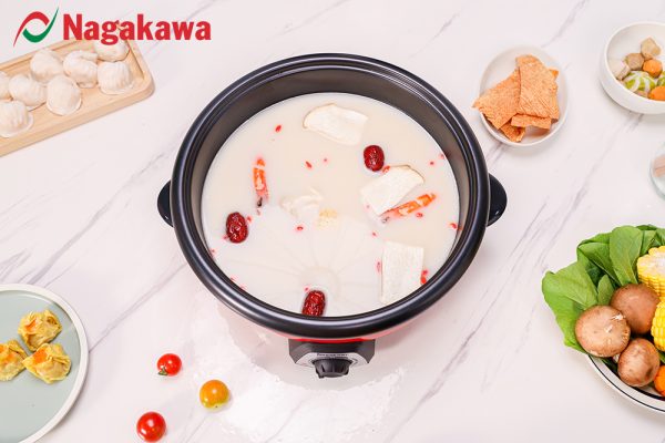 Lẩu điện Nagakawa NAG1904 5
