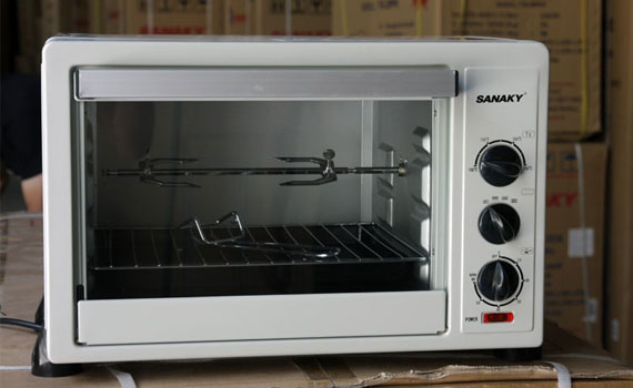 Lò nướng Sanaky VH249B kính giữ nhiệt tốt