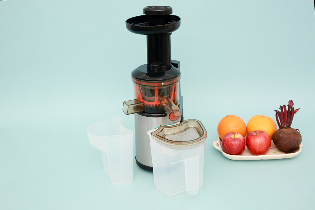 Kiểu dáng sang trọng, kết cấu vững chắc - Máy ép chậm Korihome JEK-633