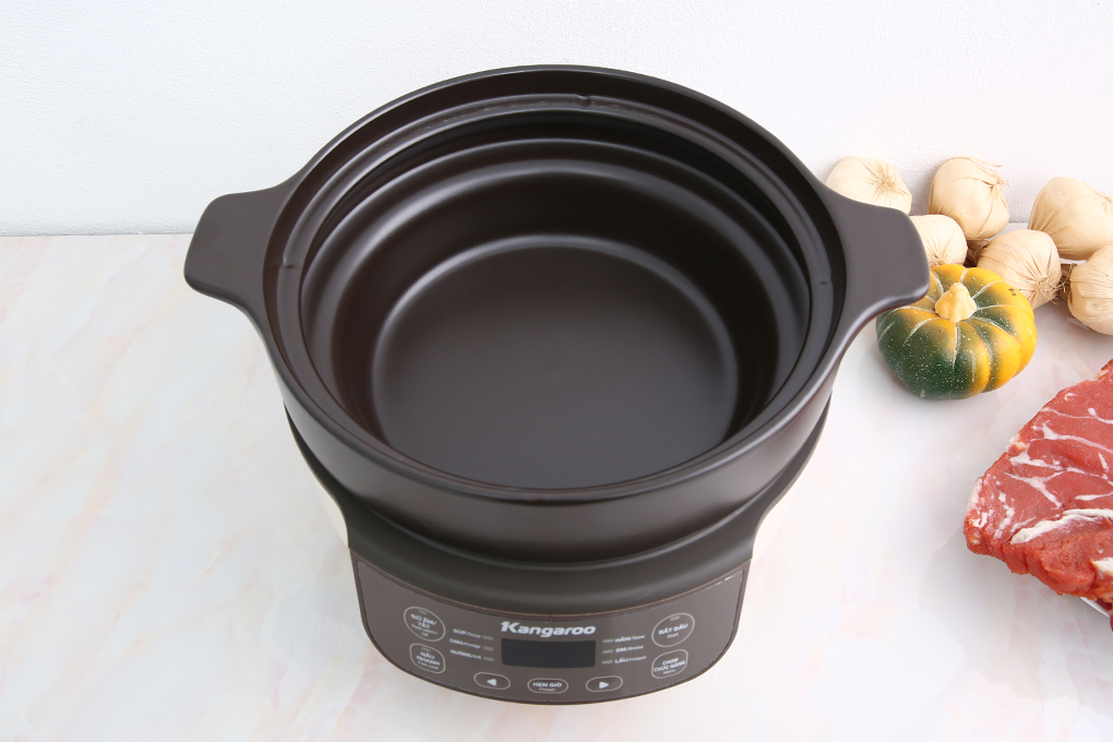 Dung tích 3 lít nấu nướng thoải mái - Nồi hầm dưỡng sinh Kangaroo KG3SC1 3 lít