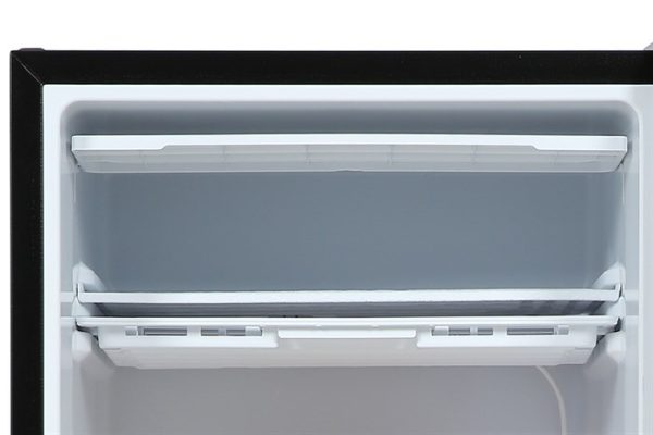 Tủ lạnh Electrolux 94 Lít EUM0930BD-VN 3
