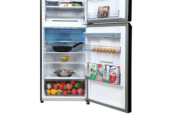 Tủ lạnh Panasonic Inverter 326 lít NR-TL351GPKV 9